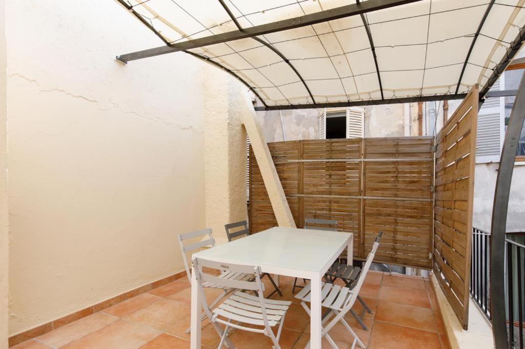 Appartements Climatises - Vieil أنتيب المظهر الخارجي الصورة