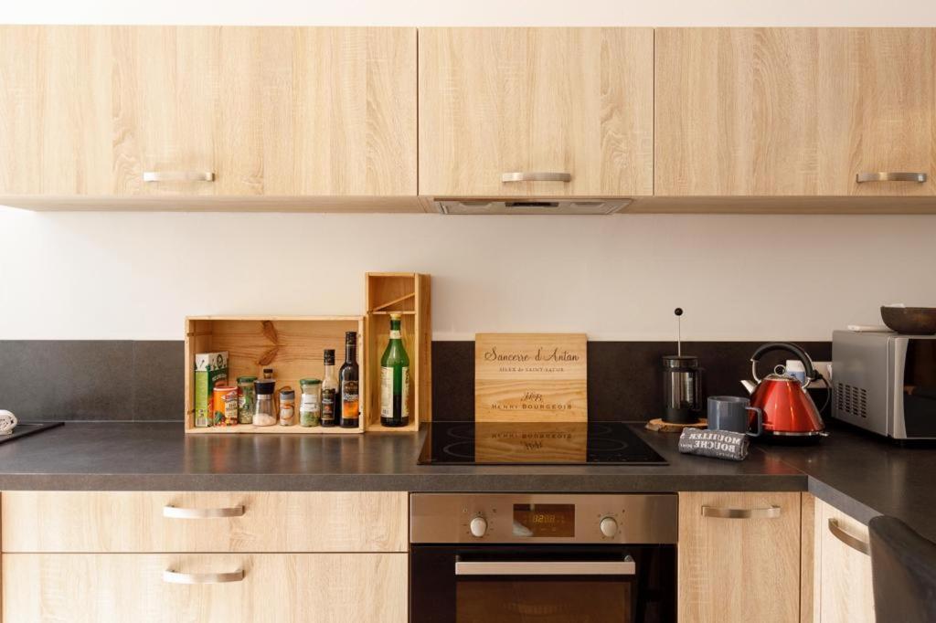 Appartements Climatises - Vieil أنتيب المظهر الخارجي الصورة