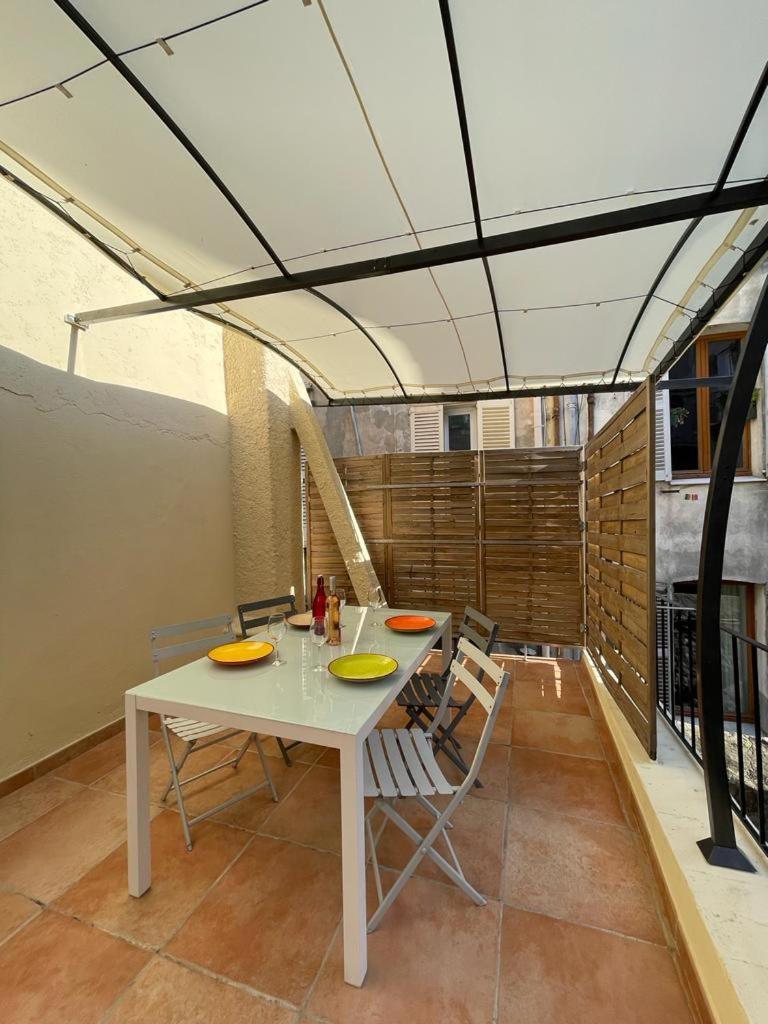 Appartements Climatises - Vieil أنتيب المظهر الخارجي الصورة
